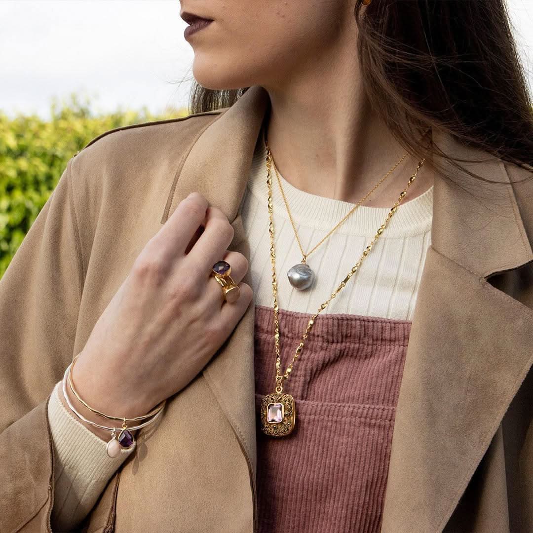 Amethyst Locket Gold + Photos