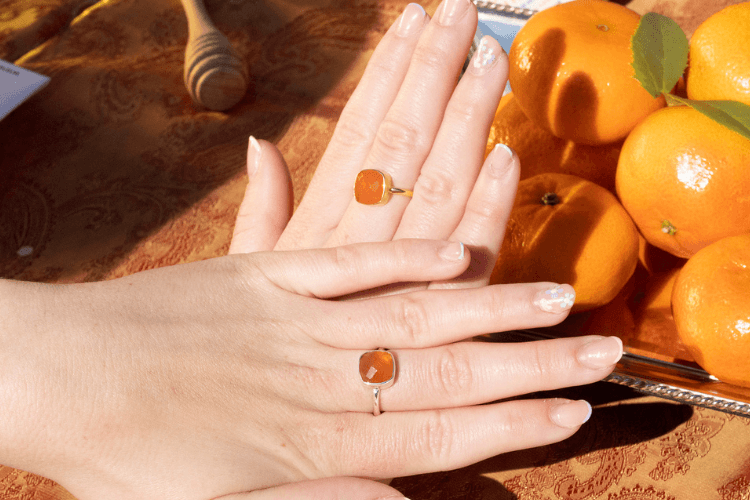 Carnelian Jewellery: History, Special Properties and Meanings