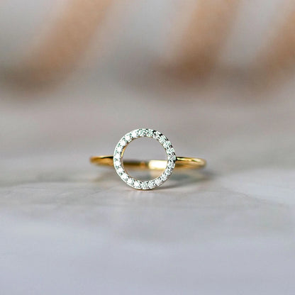 circle diamond gold ring