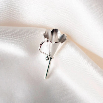silver ashes funnel for ashes storage locket, oval ashes memorial locket