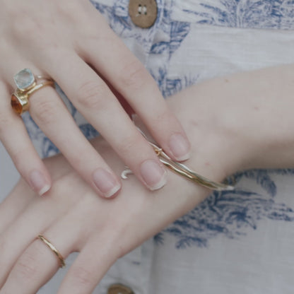 Seahorse Bangle | Gold - Silver