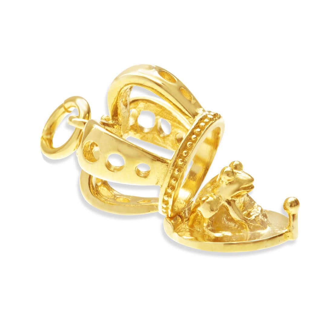 open golden crown magical charm