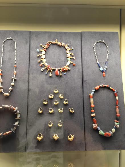 Babylonian jewellery in the Pergamon Museum Berlin